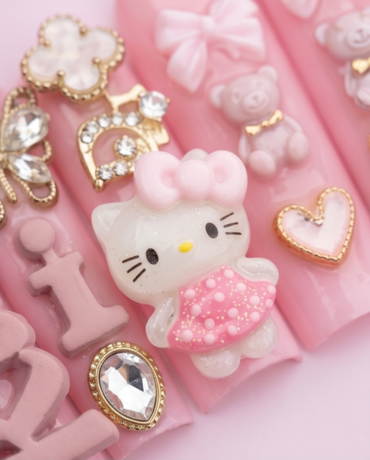 Hello Kitty Claws
