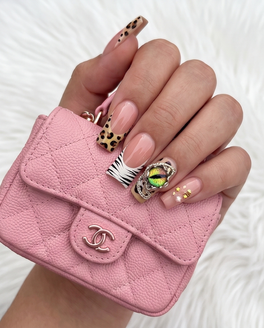 Jungle Glam Duck Claws